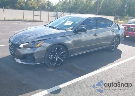 2023 Nissan Altima Sr Fwd z USA, uszkodzony, nr VIN 1N4BL4CV3PN425438